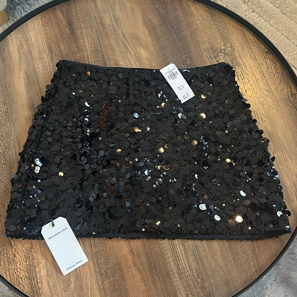 Abercrombie: Black Sequin Skort